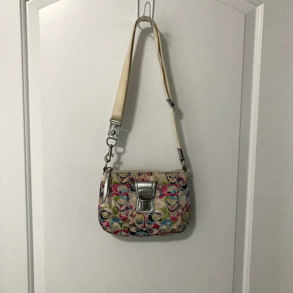 Coach Signature C Poppy Multi-Colored Swingpack Purse Crossbody Bag